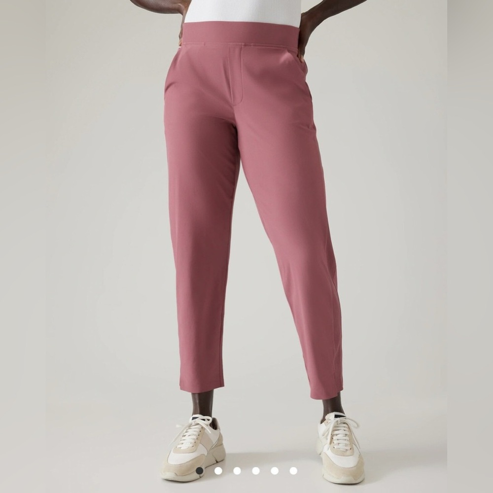 Athleta Brooklyn Ankle Pant Size 6 Berry Rose Pink Knit Panels Slim Leg Joggers